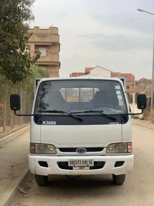 Kia K3600 2001