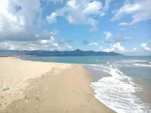 Location vacances Appartement F3 Skikda Kerkera