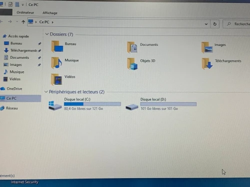 ASUS S14 / INTEL I5 8 EME / 8 G / 256 SSD /14 FHD