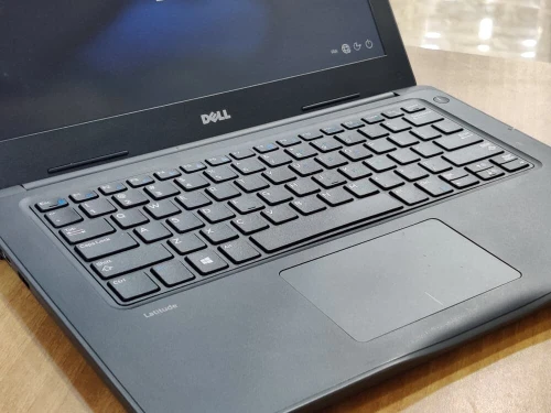 DELL LATITUDE 3380 / INTEL I5 7 EME / 8 G / 256 SSD / 14 +CARTABLE
