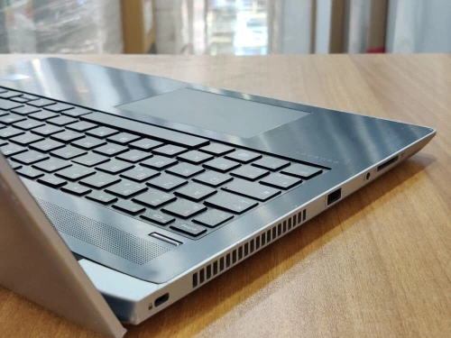 HP PROBOOK 450 G5 / INTEL I5 8 EME / 8 G / 256 SSD NVME / 15.6 FHD