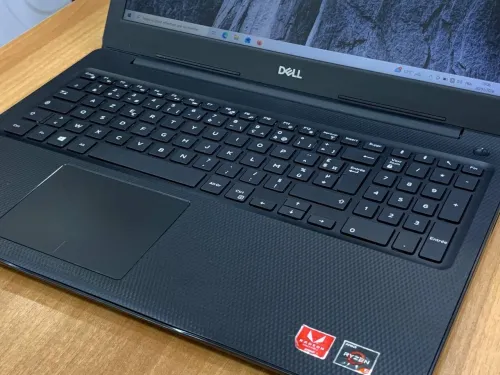 DELL INSPIRON 3585 /RAYZEN 5 2500 / 8 G / 256 NVME / 15.6 FHD
