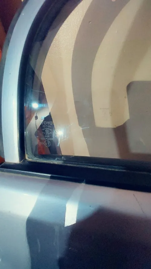 porte arrière droite  + phare gauche toyota tircel, d'origine 