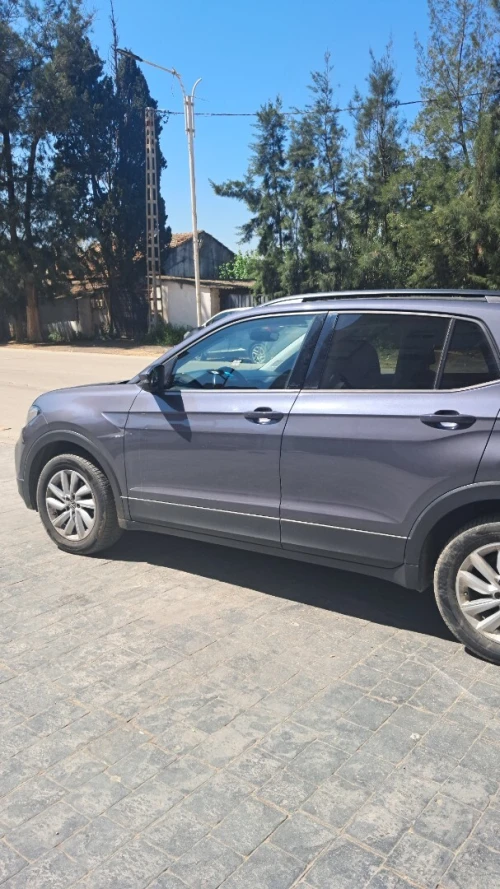 Volkswagen T-Roc 2022 Life