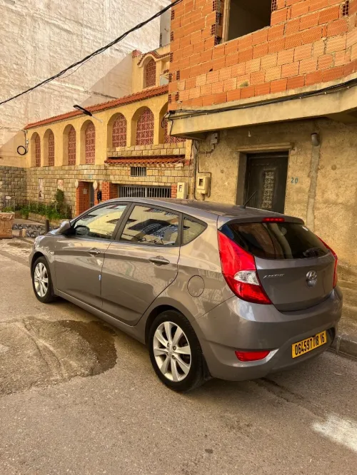 Hyundai Accent RB  4 portes 2018 Préstige
