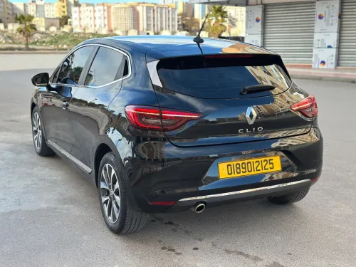 Renault Clio 5 2021 Intense +