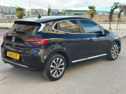 Renault Clio 5 2021 Intense +