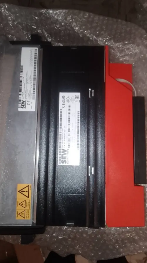 VARIATEUR DE VITESSE SEW