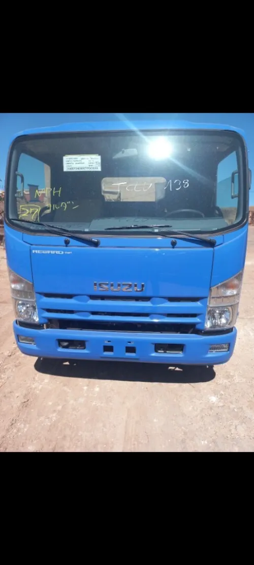 Isuzu seper jombo 2024