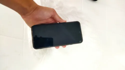 Realme C25y