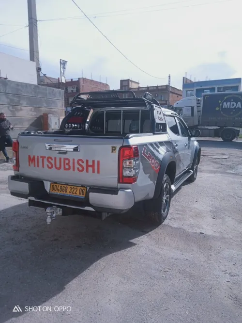 Mitsubishi L200 2022 Doube cabine Evolution