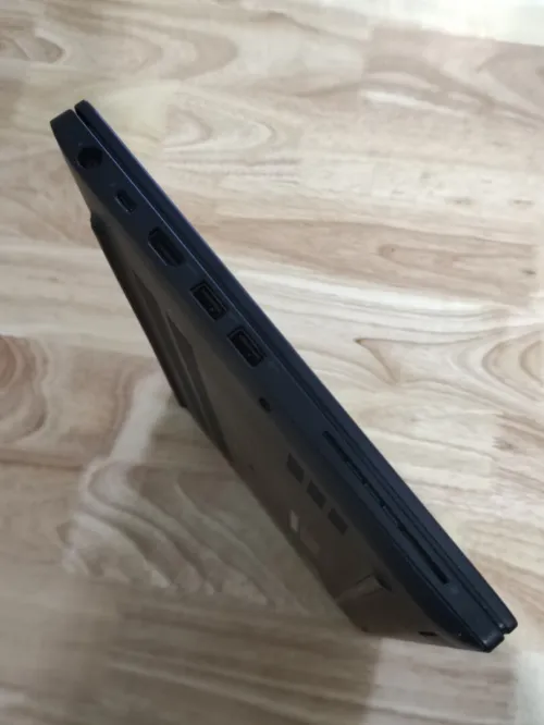 Dell latitude 7490 14" fhd 8/256 NVMe