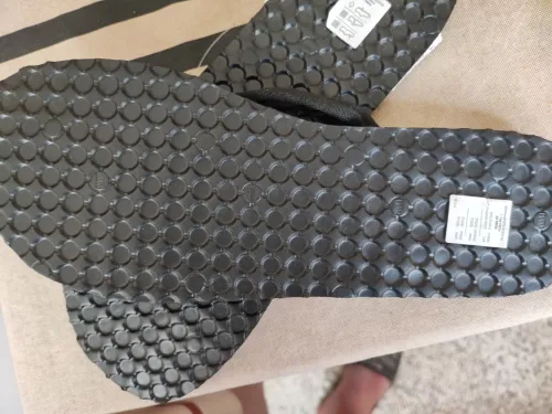 Claquettes tongs Puma 