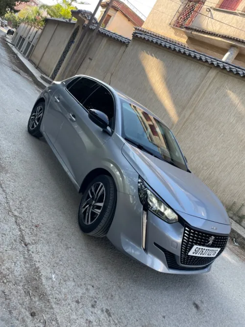 Peugeot 208 2022 Allure