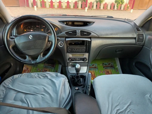 Renault Laguna 2 2002 Expression