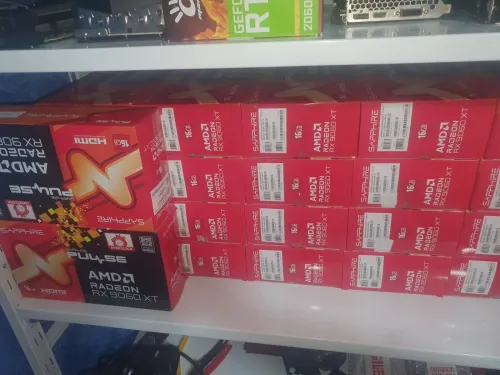 RX 9060XT SAPHIR PULSE 16GB NEW