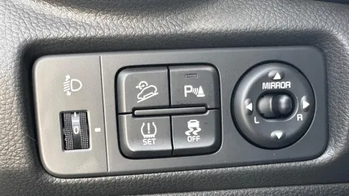 Kia KX1 2025 Luxury