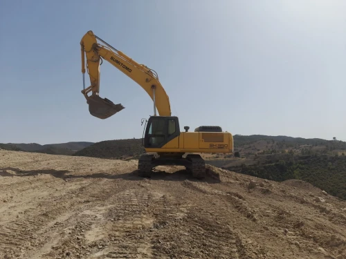 Location engin travaux publics PLL HDRLQU sumitomo 2015