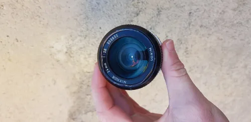 Nikon F2