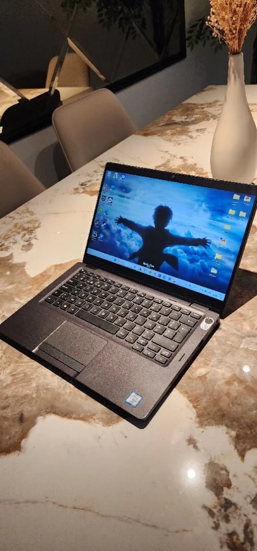 DELL LATITUDE 5300 2-IN-1 I7 8665U 16GB 256GB SSD 13,3 FHD TACTILE X360