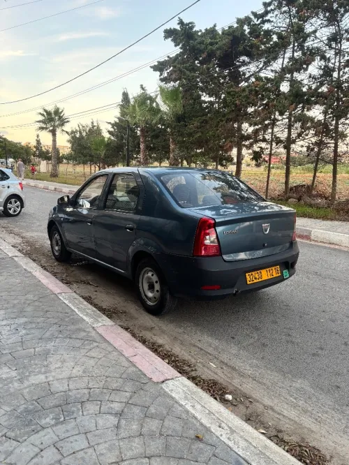Dacia Logan 2012 La base