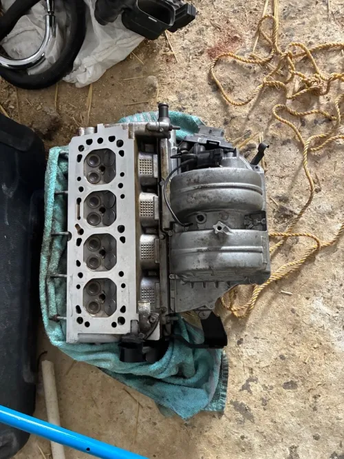 Qui lance turbo Mercedes ML, les cardan Mercedes ML à gauche droite, tableau de bord