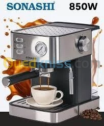 Machine à Café Sonashi SCM-4967 Cafetière Expresso 1.6L 15 Bars 850 W