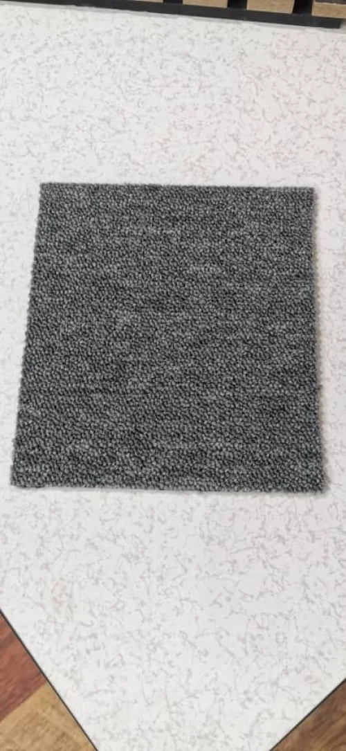 Moquette en dalle ( Produit Européen )