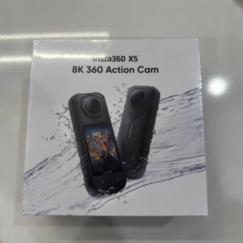 INSTA360 X5 - CAMÉRA D'ACTION - 8K 72MP - STABILISATEUR - WIFI -BLUETOOTH -IPX8 -2400MAH -BLACK