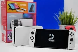 Nintendo Switch OLED - avec station d'accueil et manettes Joy-Con
