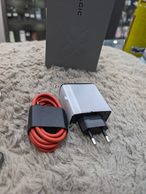 RedMagic 10 Pro 12GB 256GB 2SIM Boite Neuf