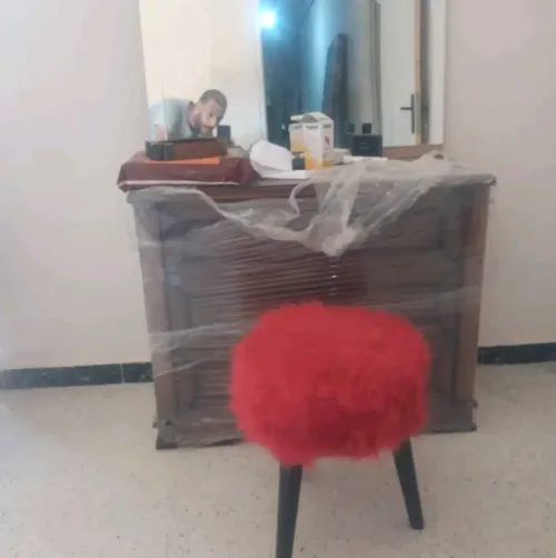Chambre bois rouge 