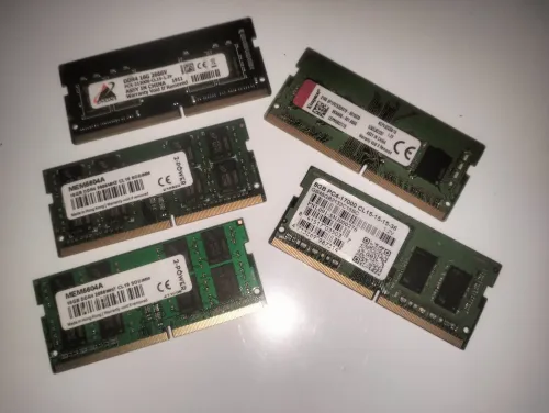 RAM DDR4 4-8-16 GB