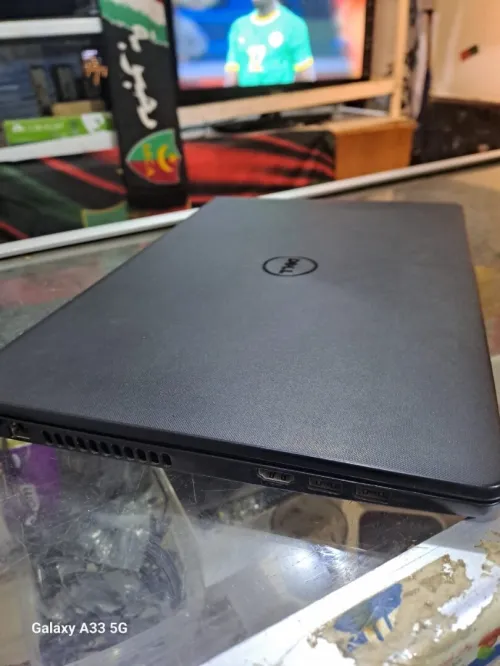 DELL Inspiron 15 ( i3 - 6 TH ) ( 128 GB - 8 DDR4 )