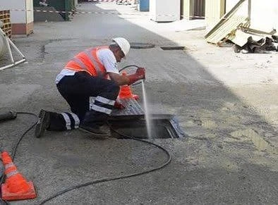 Entreprises - Maintenance des égouts, nettoyage de canalisations et réservoirs - Algérie