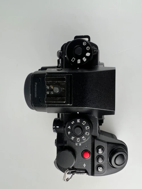 Panasonic lumix S1R mark II