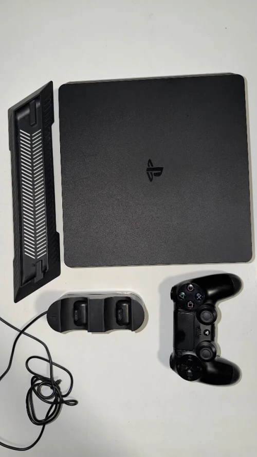 Ps4 slim