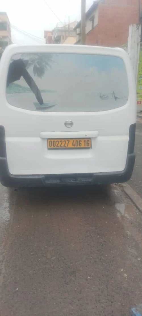 Nissan urvan 