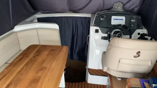 Beneteau ee