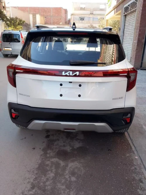Kia Seltos 2025 BLANCHE