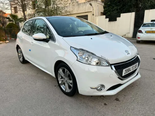 Peugeot 208 2013 Allure