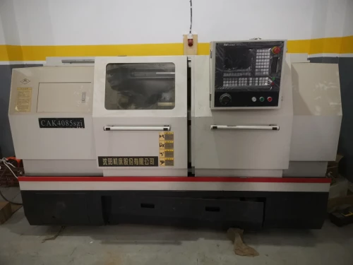 Tour CNC FANUC-SYMPT CAK4085sz1