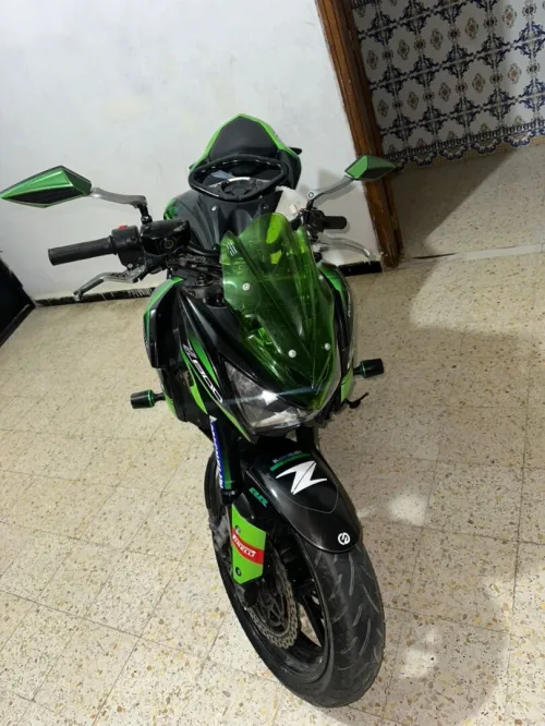 Kawazaki Z800 2014