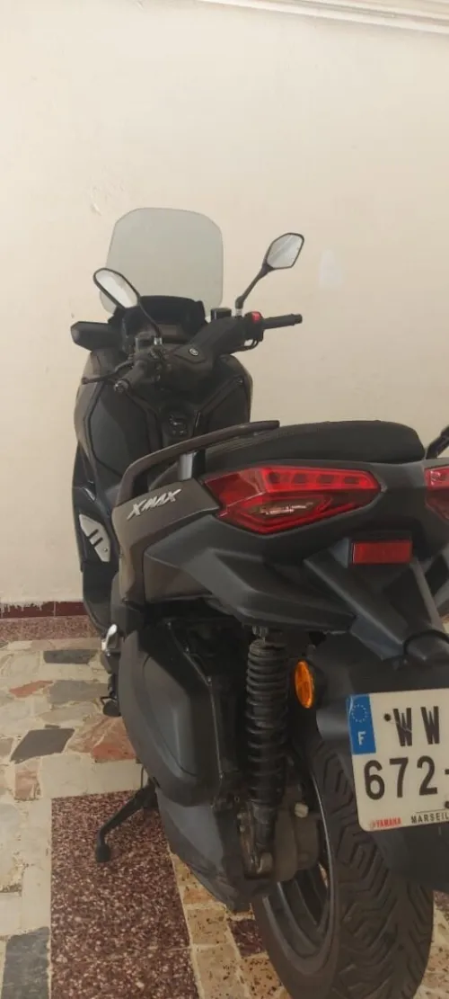 Yamaha Xmax 300 