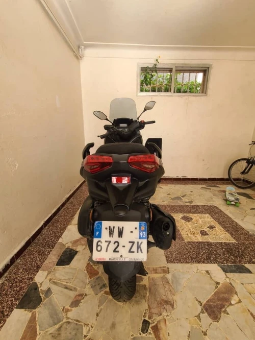 Yamaha Xmax 300 