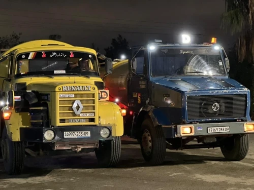 Location camion citerne de 12 000L Location camion citerne de 12 000L 1983
