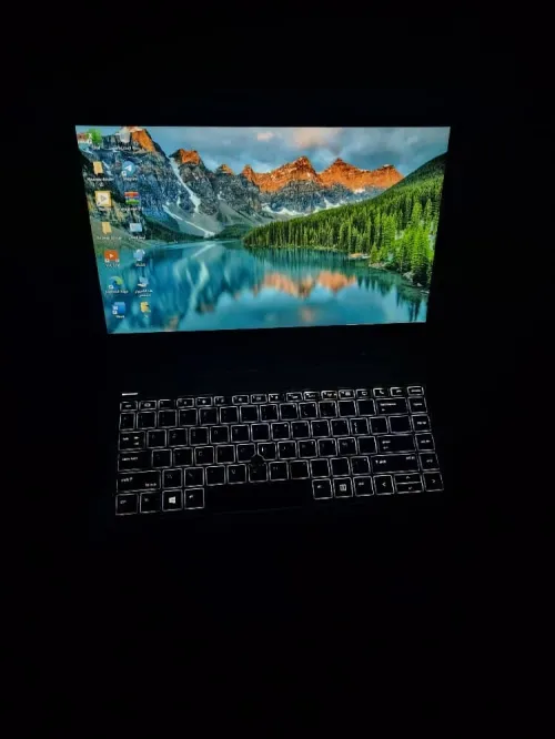 ELITBOOK HP I7 8TH 