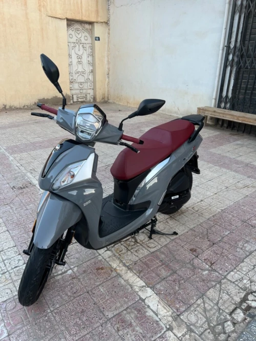 Sym St 200 2025