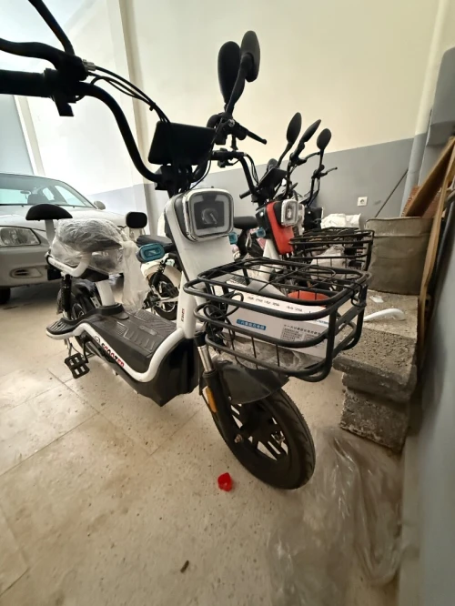Moto elictrice Scoozer 2026