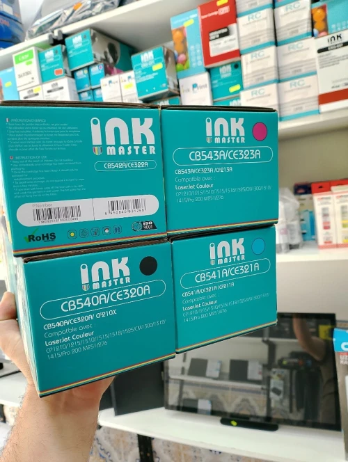 Pack toner CB542A/CE322 et disponiple toner en noire seul